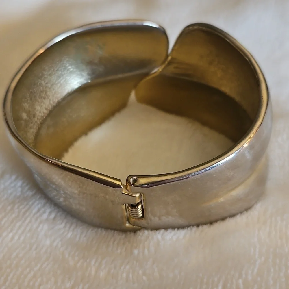 Vintage Silvertone Chunky Baddie Statement Clamper Bracelet